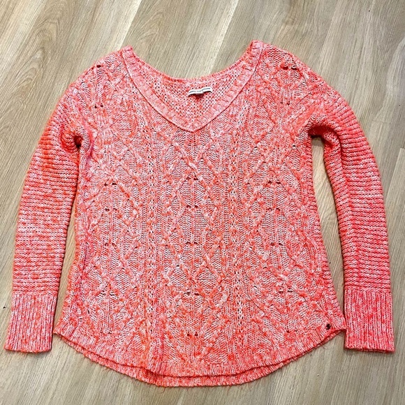 Orange Salmon Knitted AMERICAN EAGLE Longsleeve Vneck Sweater. XSmall - Picture 3 of 9